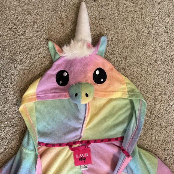 Unicorn onesie - Picture 3 of 7